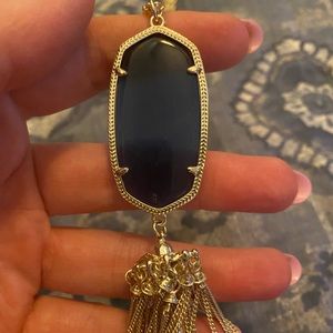 Kendra Scott neckless barely used